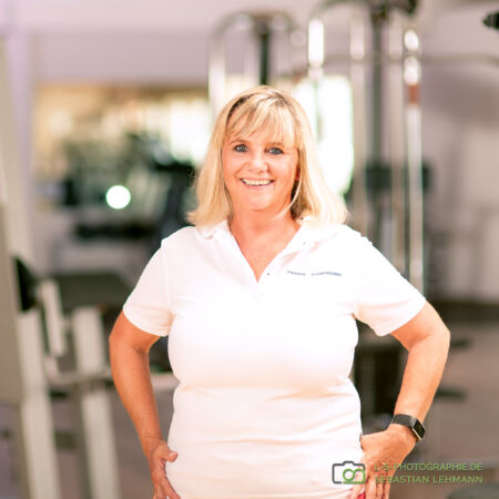 Business-Portrait bei Franks Fitnesspark in Düren. Fotograf-Düren-Mitarbeiterfoto-Unternehmensfotografie-Fitnessstudio-KMU