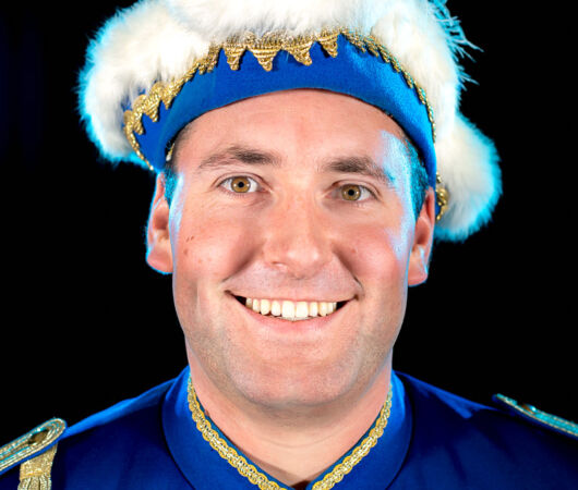 Portait von Tänzer Daniel vom TC Sternschnuppen Bockeroth e.V. Portaitfoto von Tänzer Daniel vom TC Sternschnuppen Bockeroth e.V. Entstanden beim Fotoshooting mit Fotograf Sebastian Lehmann im Kurtheater Hennef.